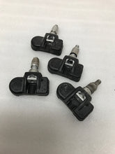 Load image into Gallery viewer, Set of 4 TPMS Mercedes Benz 433 Mhz A0009057200 a4db8d8c